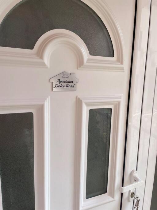 Apartman Dolcerosa Kotor Buitenkant foto