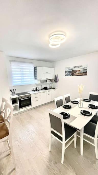 Apartman Dolcerosa Kotor Buitenkant foto
